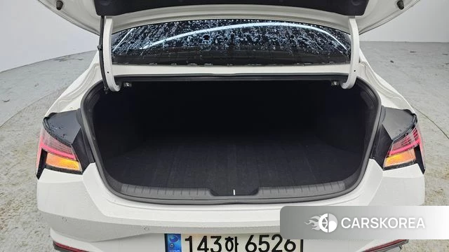 Hyundai Avante Hybrid (CN7) id 3914909 из Кореи 11