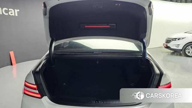 Genesis G90 id 4195885 из Кореи 11