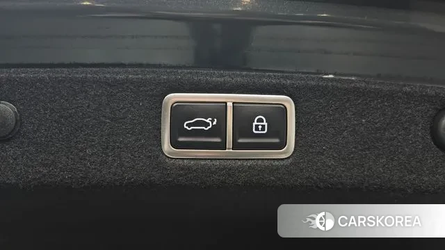 Hyundai Grandeur (GN7) id 3022225 из Кореи 11