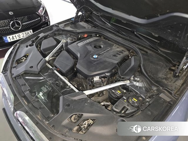 BMW 5 Series (G30) id 4477152 из Кореи 11