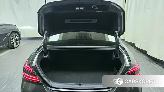 Genesis The New G70 id 3383364 из Кореи 11