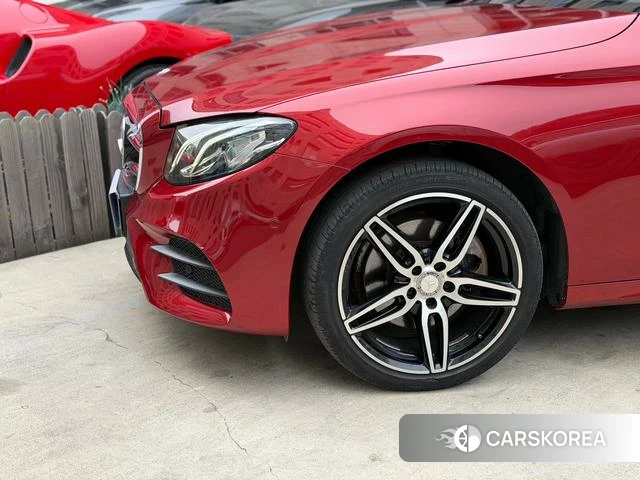 Mercedes-Benz E-class id 4211455 из Китая 11