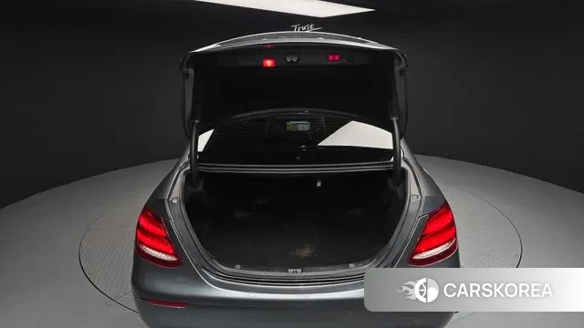 Mercedes-Benz E-Class W213 id 3698865 из Кореи 11