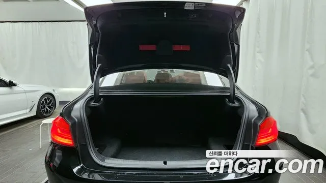 BMW 5 Series (G30) id 2393123 из Кореи 11