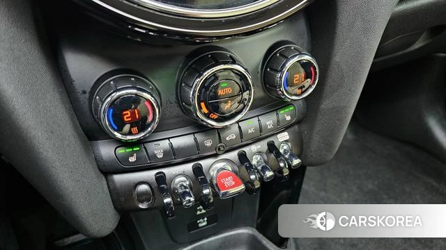 Mini Cooper id 4395920 из Кореи 11