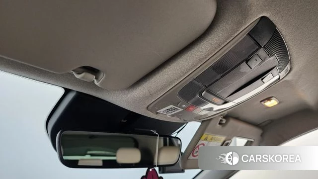 Kia Di Ol Nu Niro id 4541474 из Кореи 11