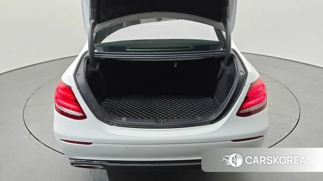 Mercedes-Benz E-Class W213 id 4180560 из Кореи 11