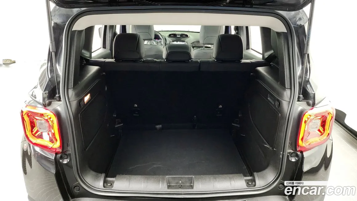 Jeep Renegade id 2084949 из Кореи 11