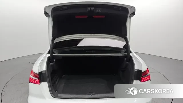 Audi A6 (C8) id 3670348 из Кореи 11