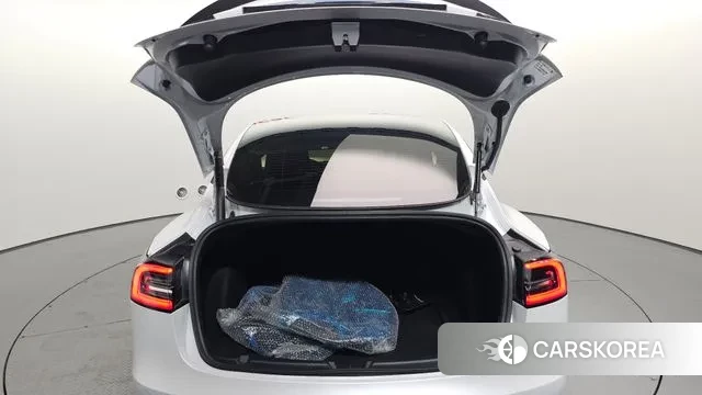 Tesla Model 3 id 3016896 из Кореи 11