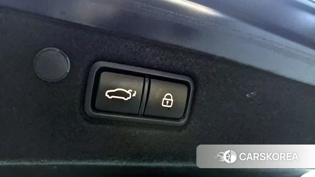 Hyundai The New Grandeur IG Hybrid id 3302083 из Кореи 11