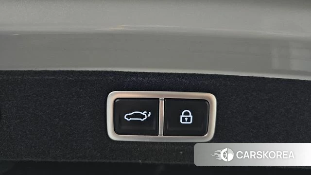 Hyundai Grandeur Hybrid (GN7) id 4893421 из Кореи 11