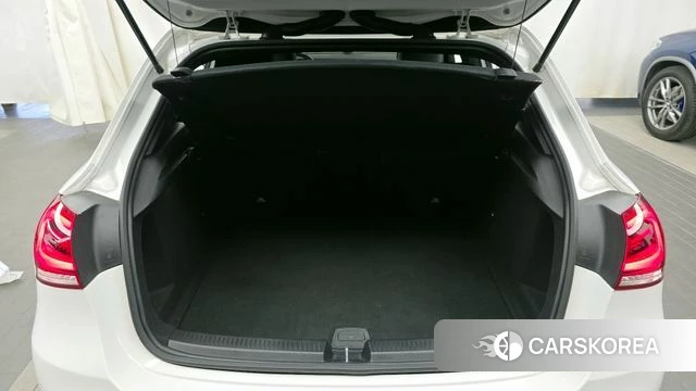 Mercedes-Benz A-Class W177 id 4294023 из Кореи 11
