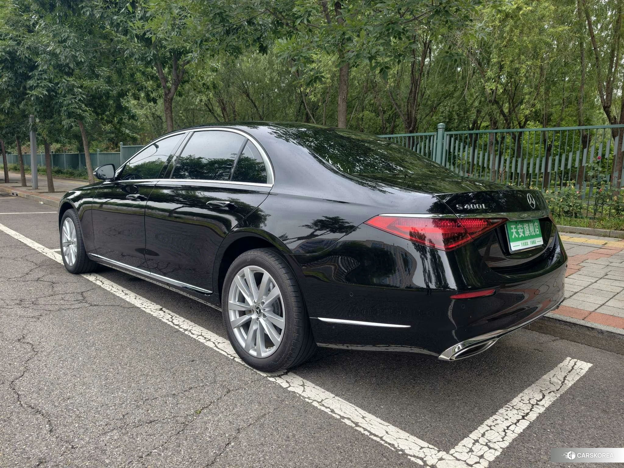 Mercedes-Benz S-class id 4487412 из Китая 11