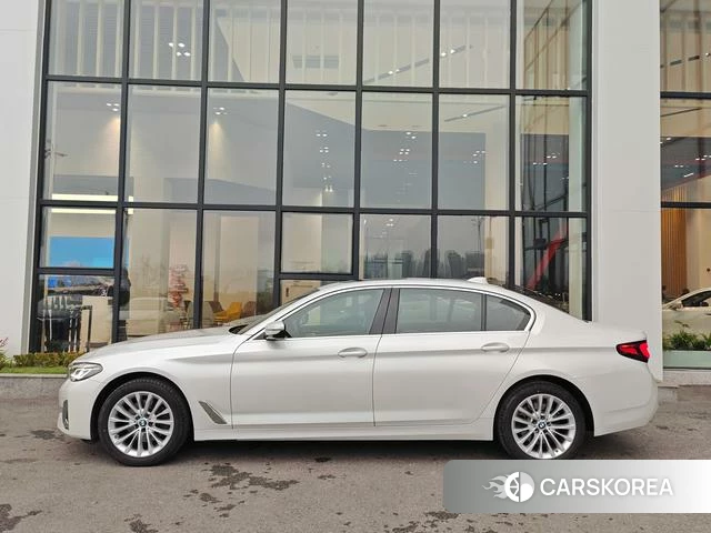 BMW 5 series id 4290928 из Китая 11