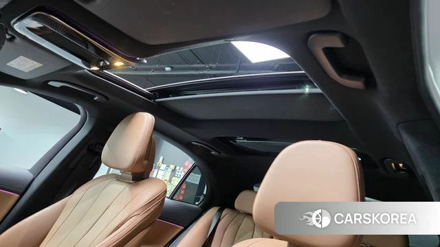 Mercedes-Benz E-Class W214 id 4584192 из Кореи 11