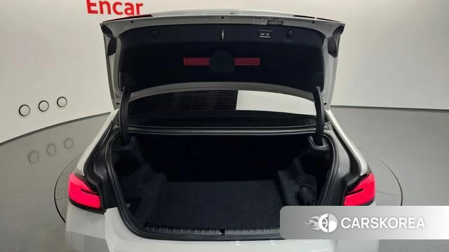 BMW 5 Series (G30) id 3964076 из Кореи 11