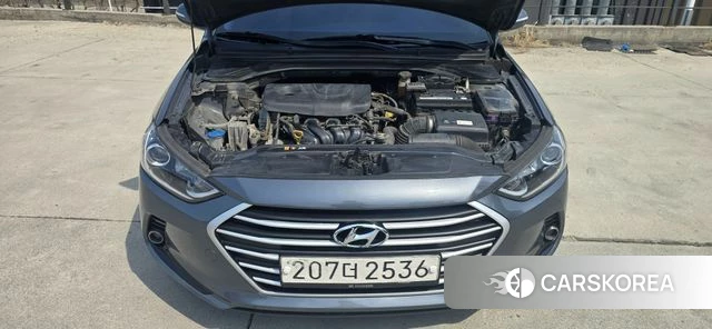 Hyundai Avante AD id 3824944 из Кореи 11