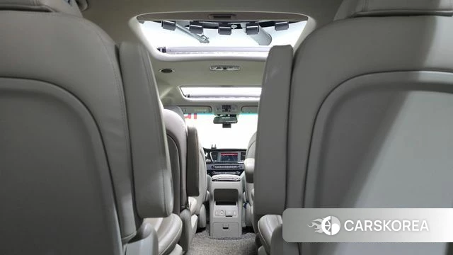 Kia The New Carnival id 4490453 из Кореи 11