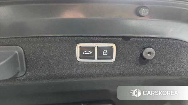 Genesis The New G70 id 3965226 из Кореи 11