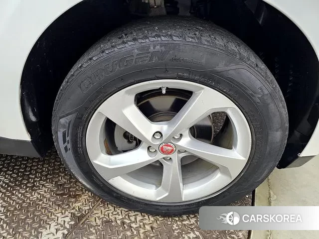 Jaguar F-PACE id 3275735 из Кореи 11