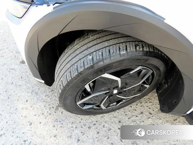 Hyundai Ionic 5 id 3839631 из Кореи 11