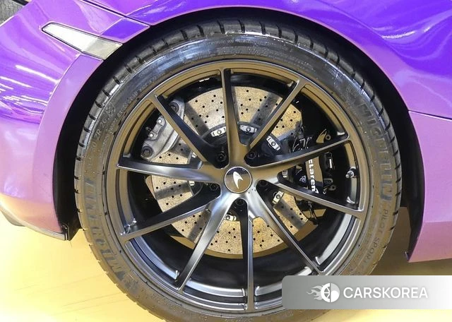 McLaren 720S id 4671922 из Кореи 11