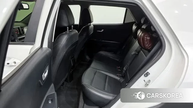 Kia Stonic id 3386333 из Кореи 11