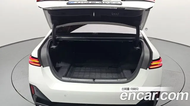 BMW 5 Series (G60) id 2659038 из Кореи 11