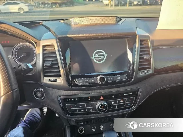 Ssangyong The New Rexton Sport id 3757000 из Кореи 11