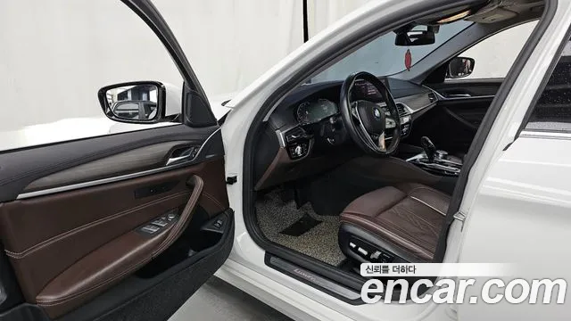 BMW 5 Series (G30) id 2705733 из Кореи 11