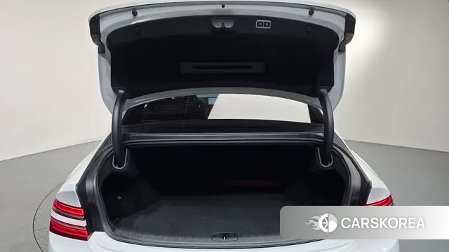 Genesis G80 (RG3) id 3283210 из Кореи 11