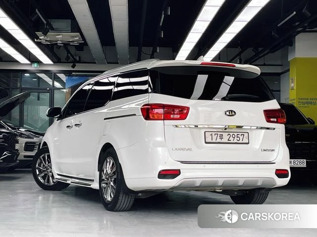 Kia The New Carnival id 4188533 из Кореи 11