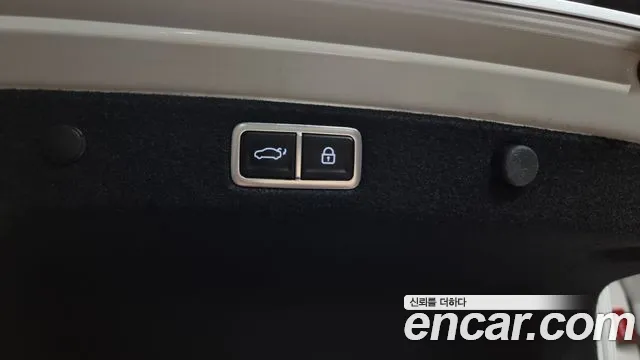 Hyundai Grandeur (GN7) id 2671035 из Кореи 11