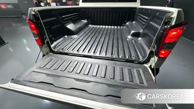 Ssangyong Rexton Sports Cannes id 3112388 из Кореи 11