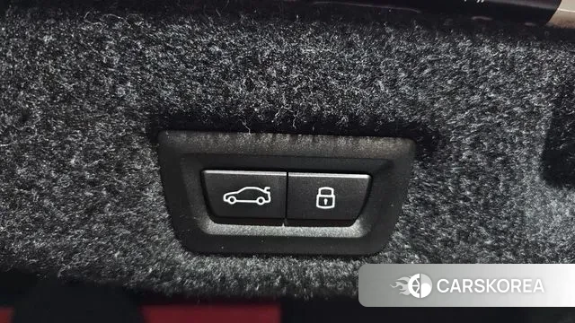 BMW 5 Series (G60) id 3507331 из Кореи 11