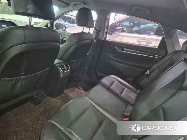 Hyundai Grandeur IG id 3229777 из Кореи 11