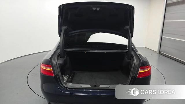 Jaguar XE id 4638145 из Кореи 11