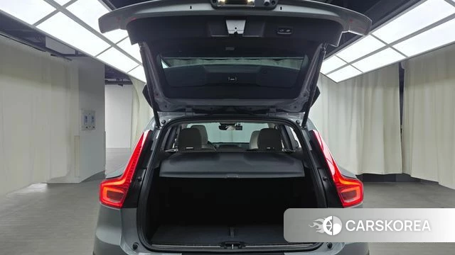 Volvo XC40 id 3922076 из Кореи 11