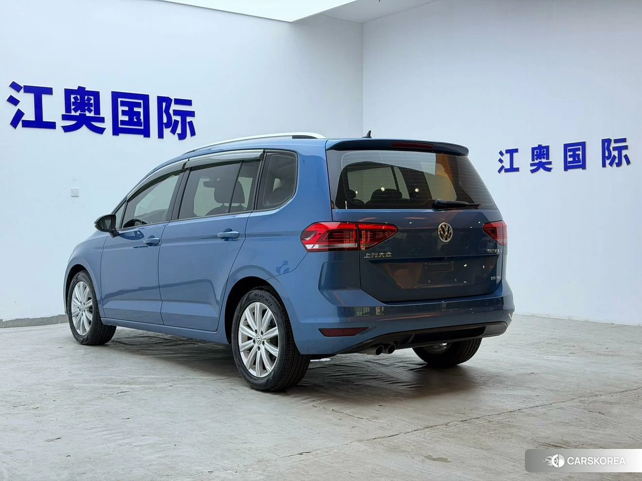Volkswagen Touran L id 4510405 из Китая 11
