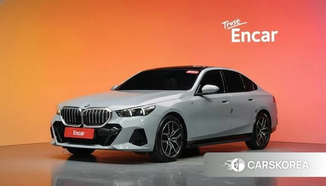 BMW 5 Series (G60) id 4407917 из Кореи 11