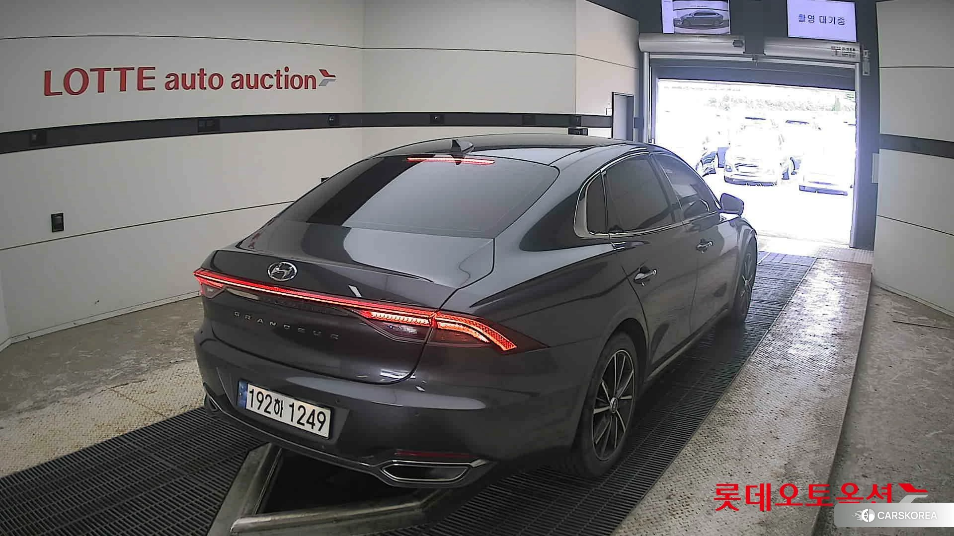 Hyundai Grandeur id 4498352 из Кореи 11