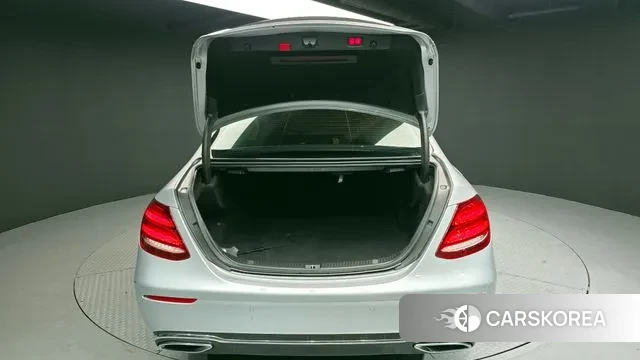 Mercedes-Benz E-Class W213 id 3651138 из Кореи 11