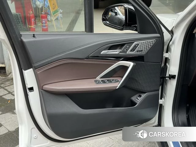 BMW X1 id 4348972 из Китая 11