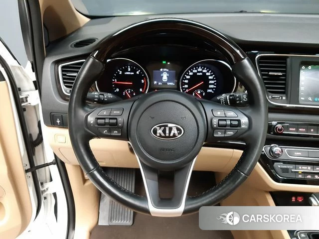 Kia The New Carnival id 4502545 из Кореи 11