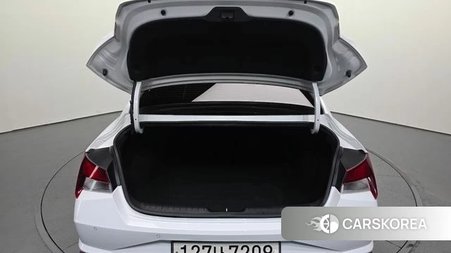 Hyundai Avante (CN7) id 3885510 из Кореи 11