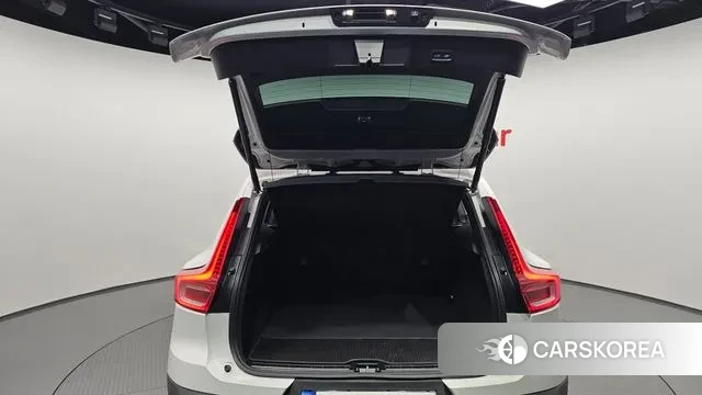 Volvo XC40 id 3347386 из Кореи 11