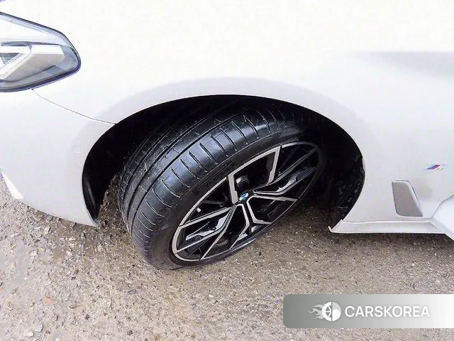 BMW 5 Series (G30) id 3007712 из Кореи 11