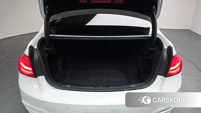 BMW 3 Series (F30) id 3879940 из Кореи 11