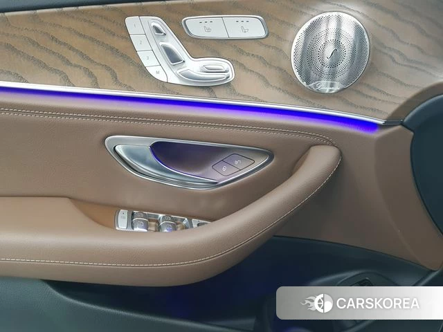 Mercedes-Benz E-Class W213 id 4534001 из Кореи 11